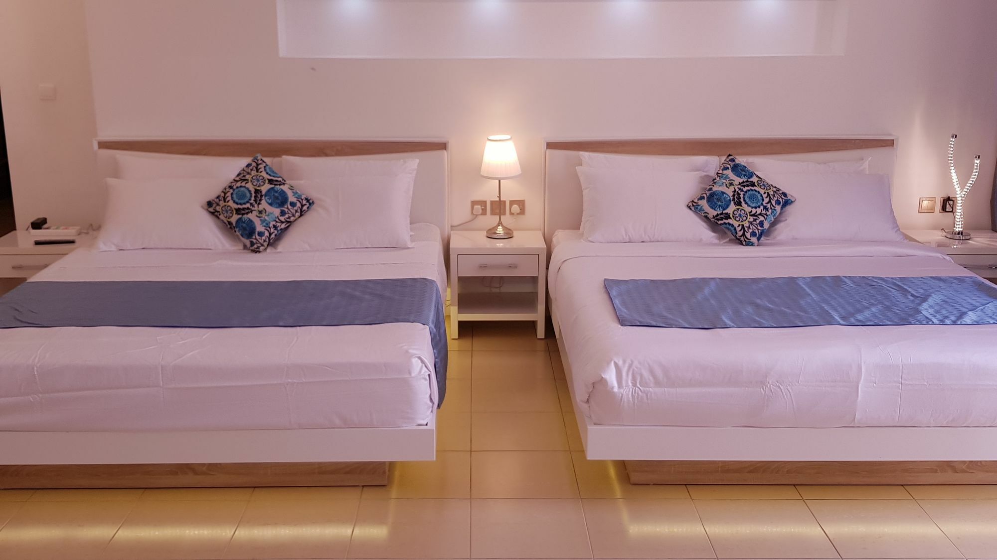 Huge Terrace Penthouse With Pool Apartment Dubai